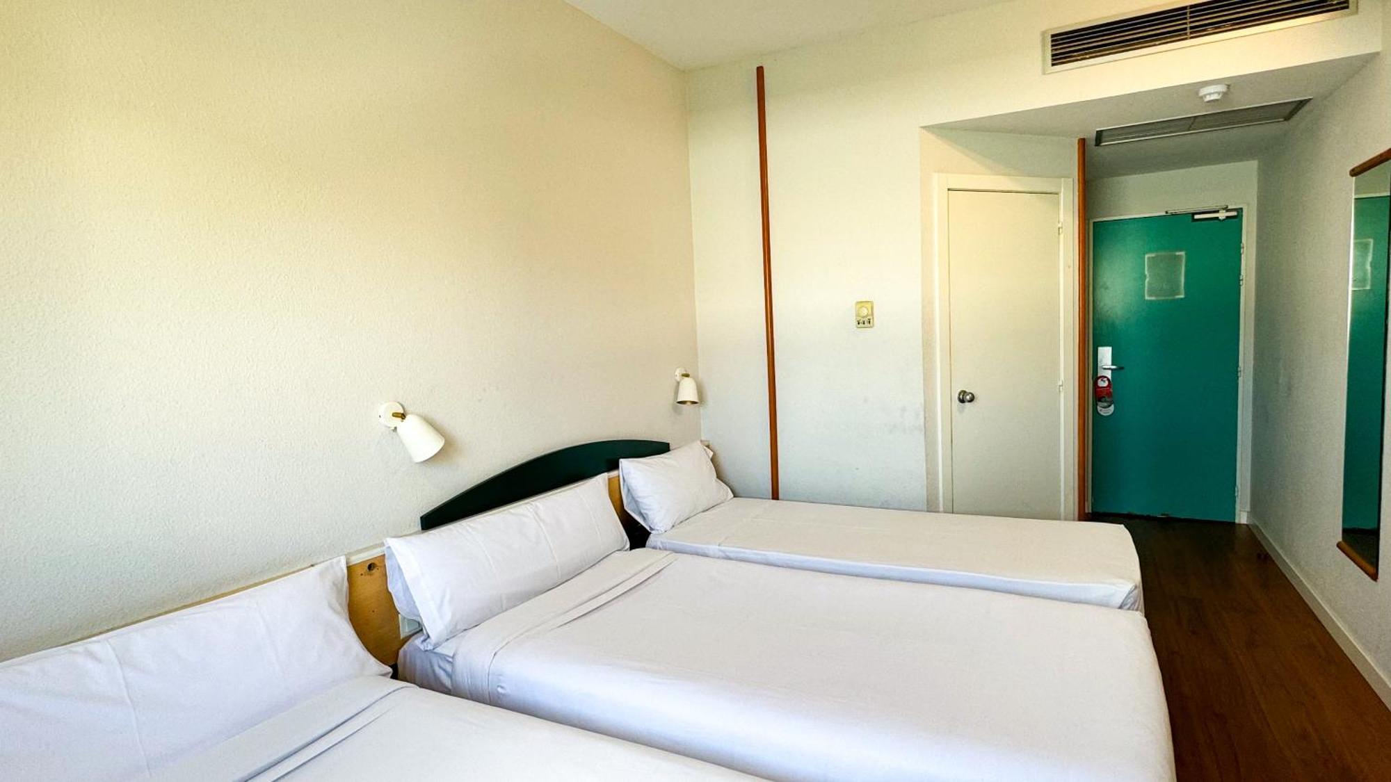 Hotel Iris Guadalajara Eksteriør billede