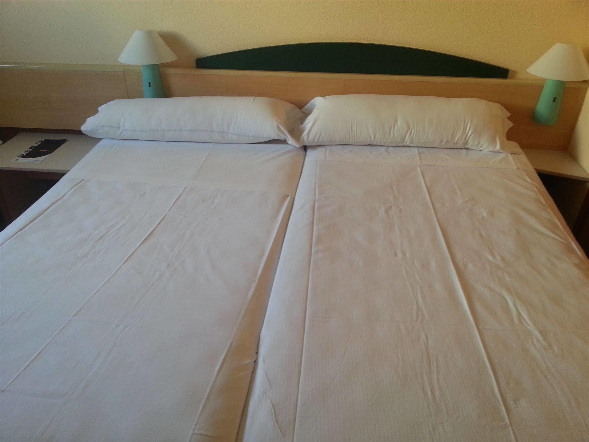 Hotel Iris Guadalajara Eksteriør billede