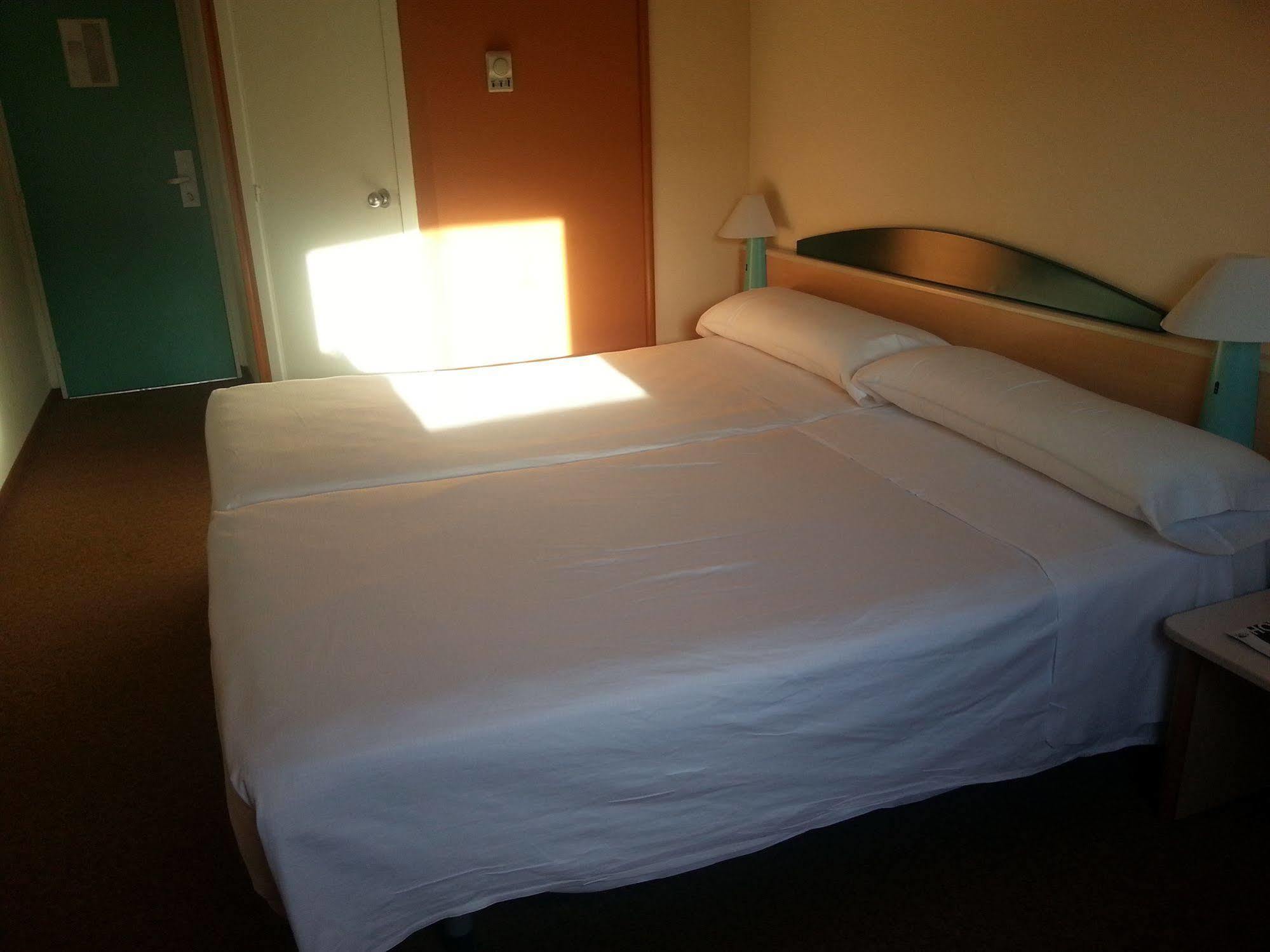 Hotel Iris Guadalajara Eksteriør billede